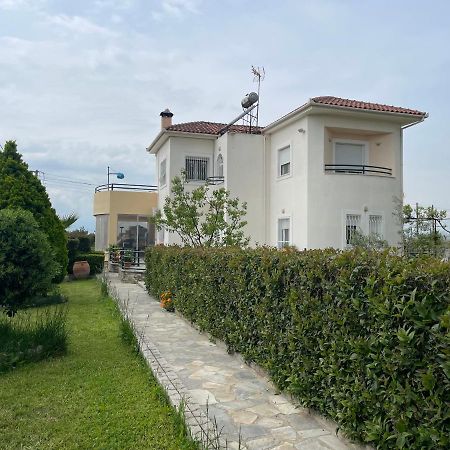 Seaside Apartment With Private Garden Néa Ankhíalos Kültér fotó